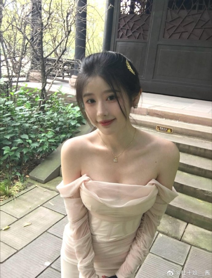 九龙城寨之围城 封面
